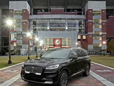 Lincoln Aviator