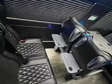 Mercedes-Benz Platinum Edition VIP Shuttle Sprinter